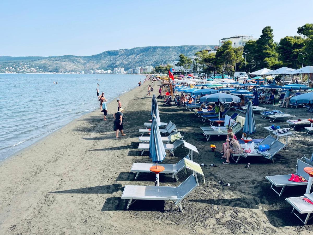 Molla Hotel Restorant Shëngjin Екстериор снимка