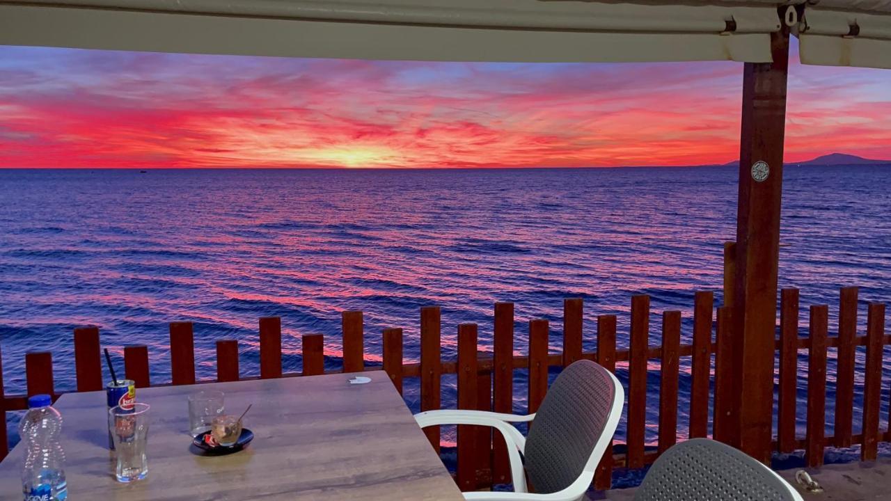 Molla Hotel Restorant Shëngjin Екстериор снимка
